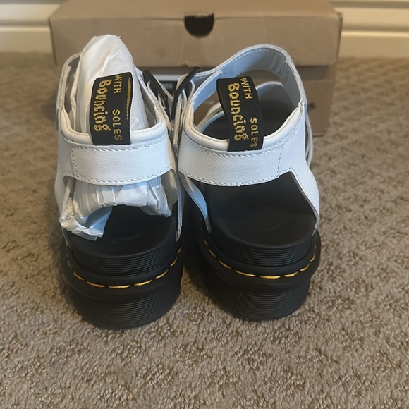 Dr Martens white sandals Blaire AirWair size 39 size 8 womens NIB - Picture 6 of 7